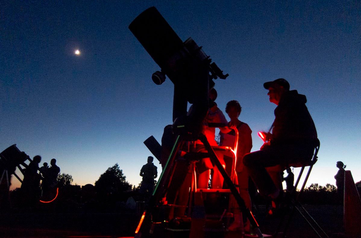 For eight days every June, park visitors and residents explore the wonders of the night sky on Grand Canyon National Park's South Rim with the Tucson Amateur Astronomy Association and on the North Rim with the Saguaro Astronomy Club of Phoenix.

Amateur astronomers from across the country volunteer their expertise and offer free nightly astronomy programs and free telescope viewing. NPS photo by Michael Quinn.

Learn more here: www.nps.gov/grca/planyourvisit/grand-canyon-star-party.htm